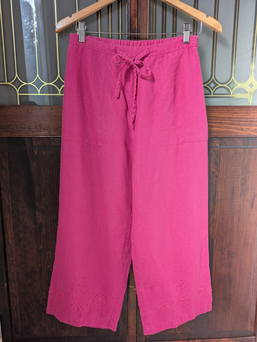 Embroidered Magenta Linen Cotton Cropped Drawstring Pants